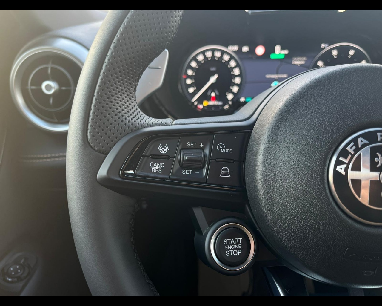 Foto ALFA ROMEO Tonale Ibrida Ibrida 175cv Tonale