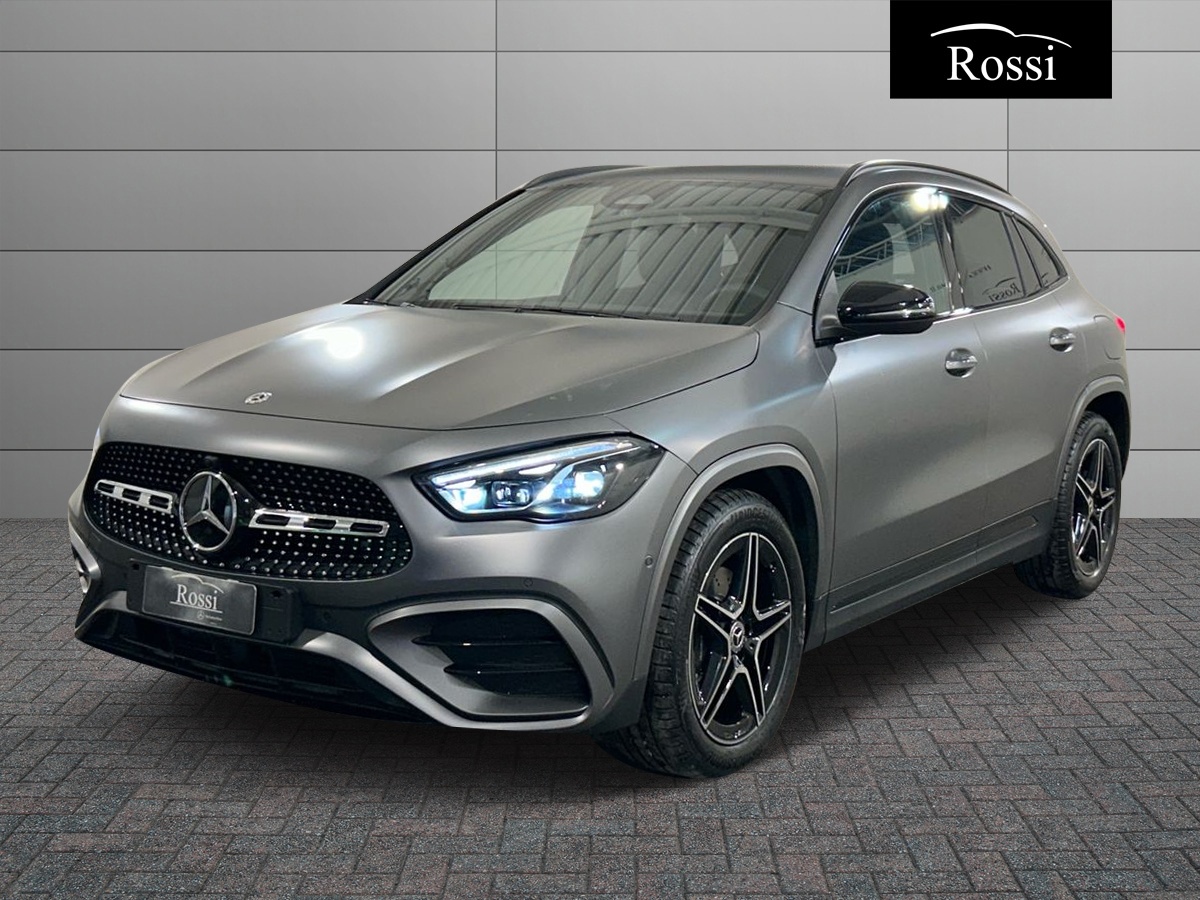 Mercedes-Benz GLA 180  d Automatic