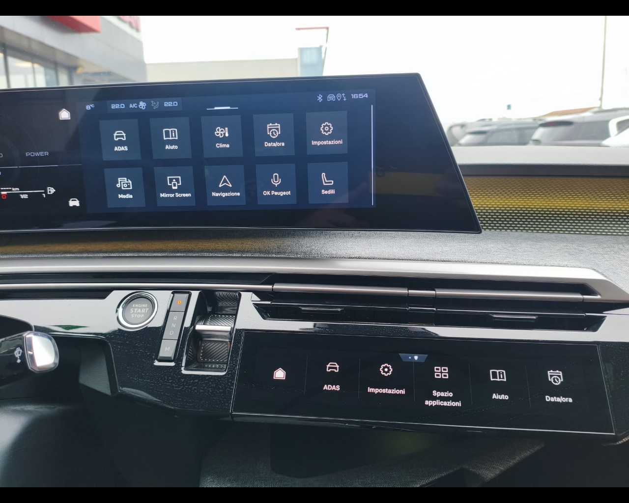 Foto PEUGEOT 3008 1.2 hybrid GT 145cv e-dcs6