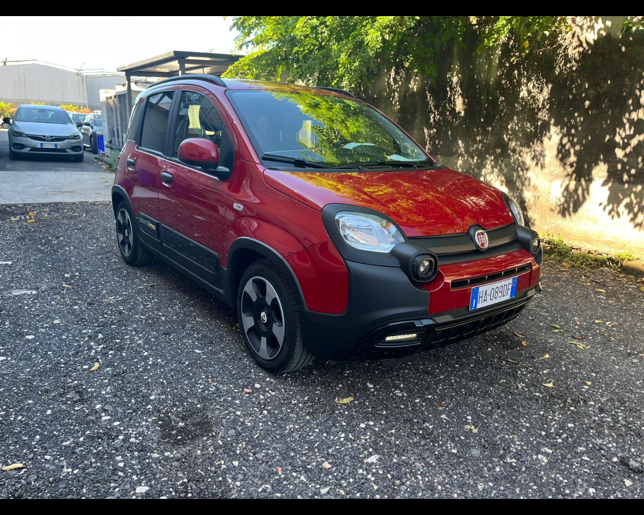 Foto FIAT Pandina Cross 1.0 firefly hybrid s&s 70cv