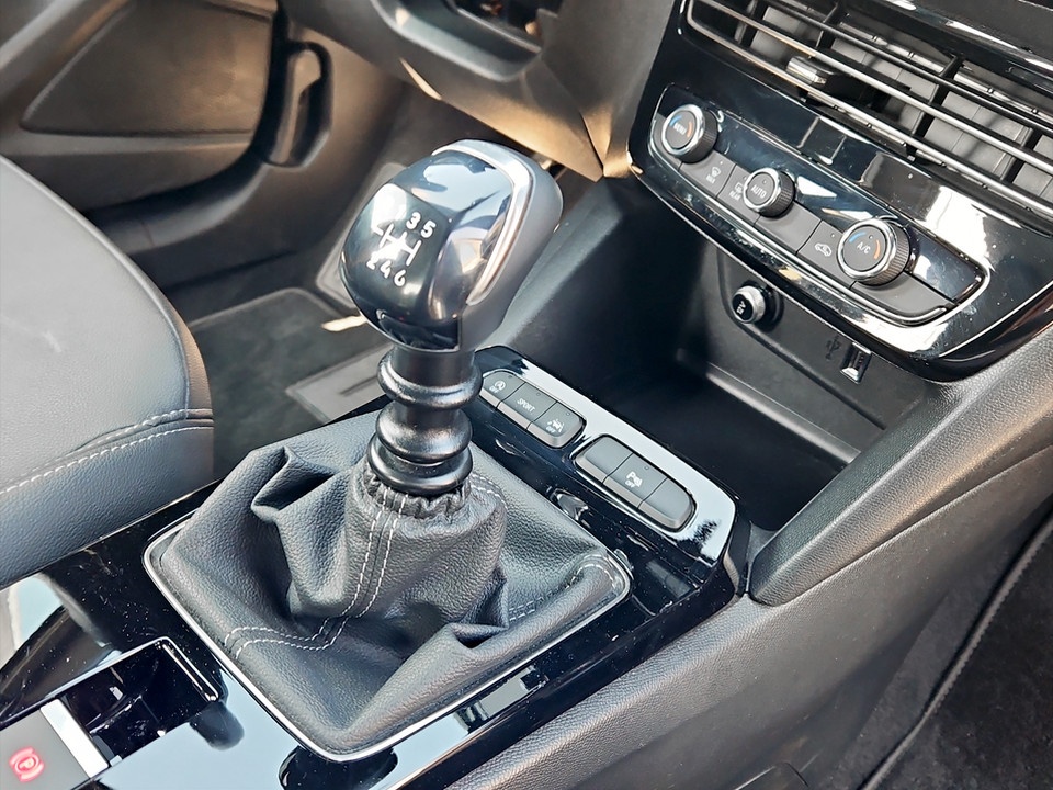 OPEL Mokka 1.2 t Ultimate s&s 130cv Benzina usato - 14