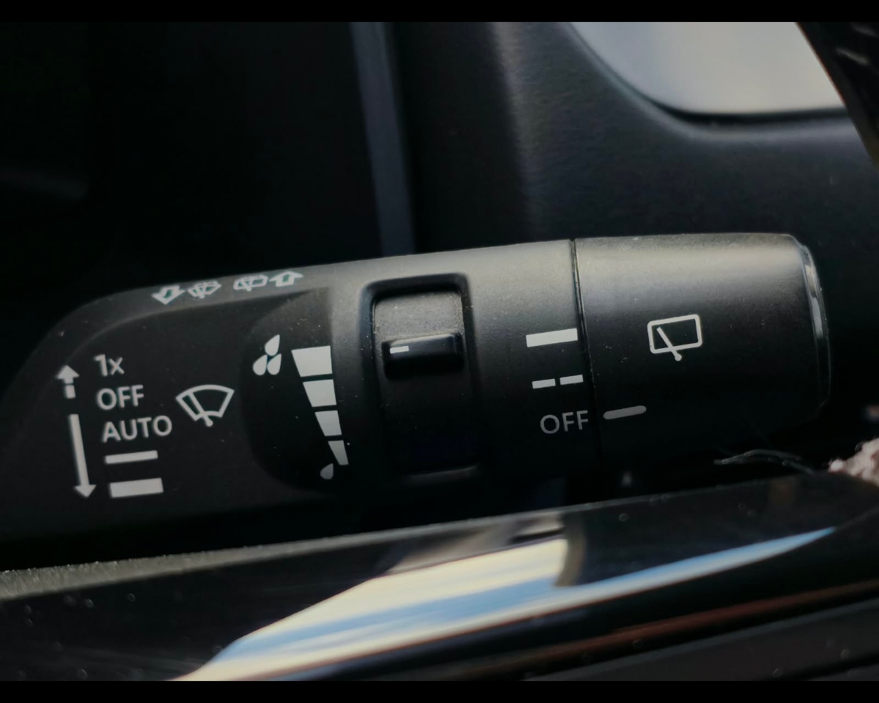 Foto NISSAN Qashqai 1.5 e-power N-Connecta 2wd