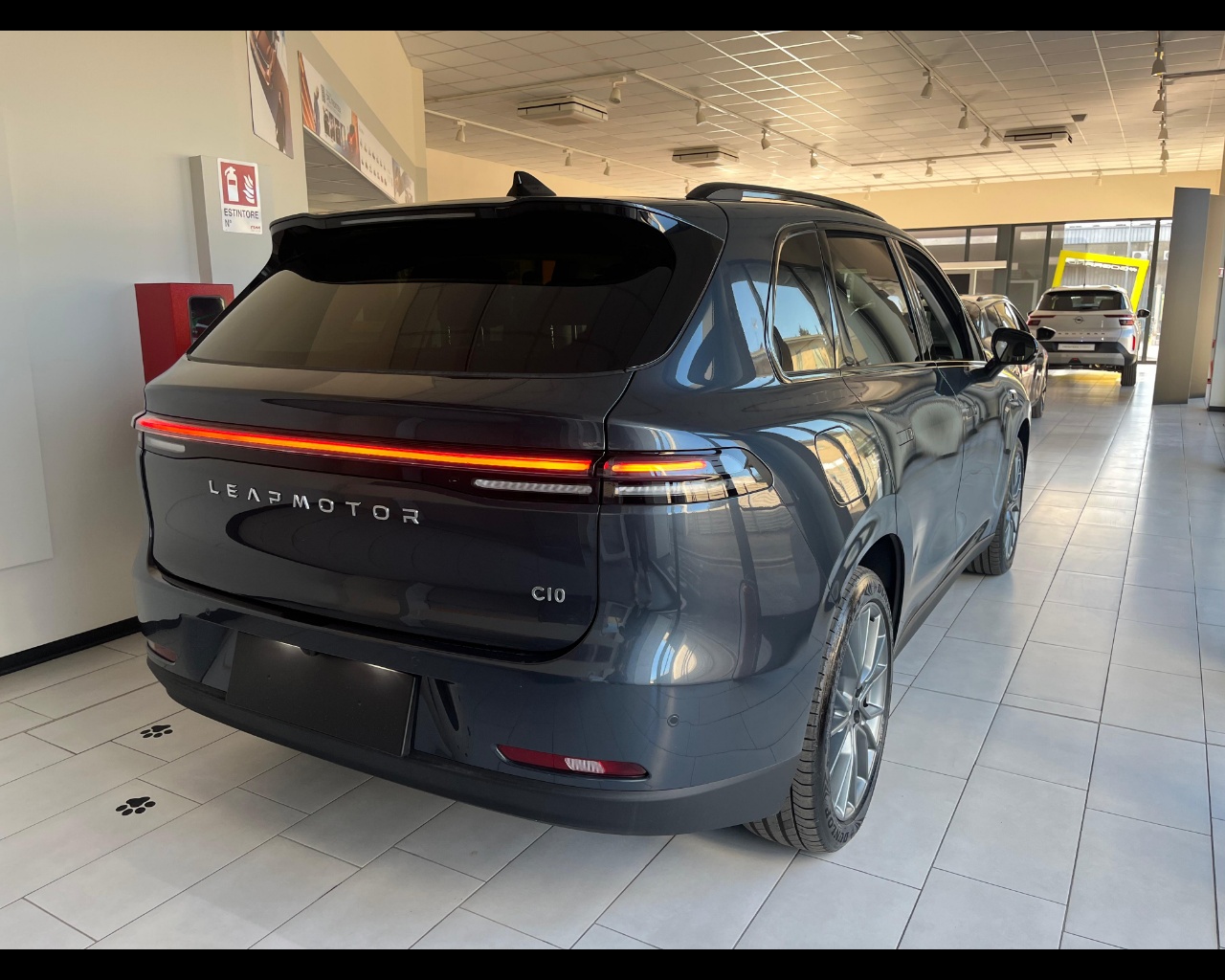 Foto LEAPMOTOR C10 REEV DESIGN