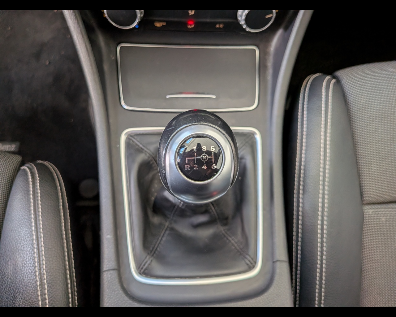 Foto MERCEDES A 180 d Premium 