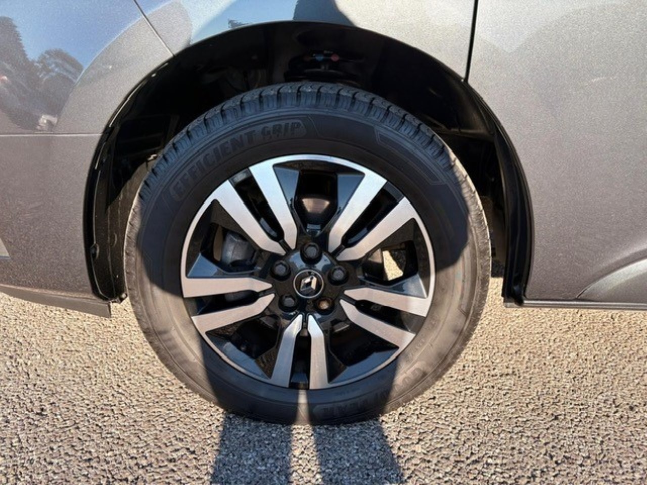 Renault Trafic IV trafic spaceclass 2.0 Blue dci 170cv L1H1 EDC - 9