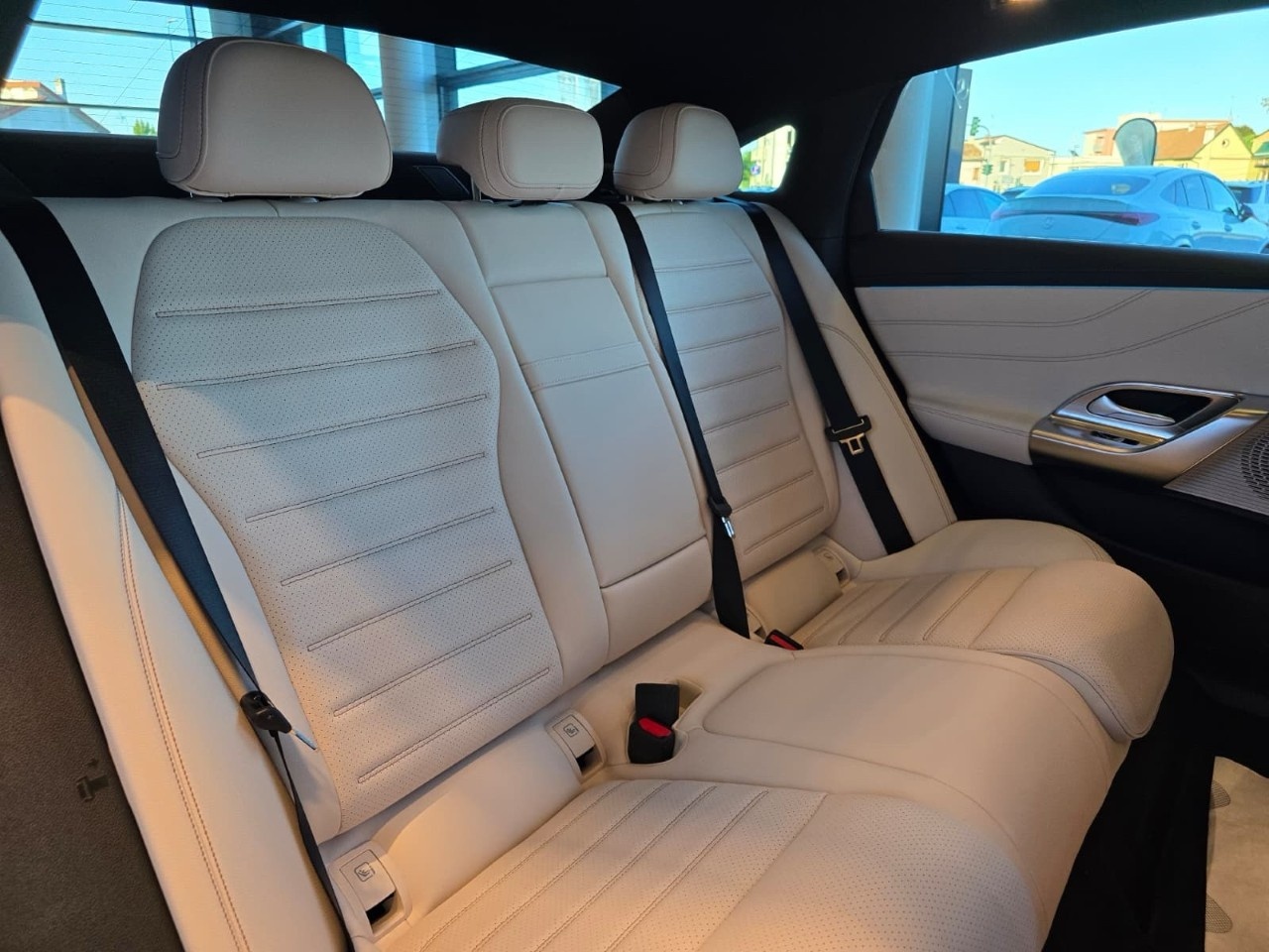 Mercedes Classe C Elettrica C 400 4MATIC con tecnologia EQ ADVANCED PLUS - 14
