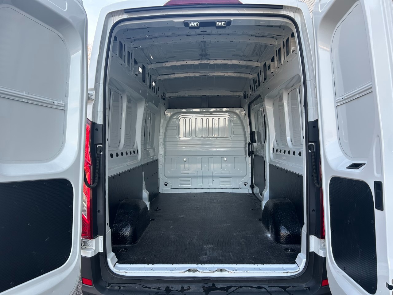 Maxus Deliver 9 Deliver 9 2.0 crdi 150cv L3H3 fwd - 7