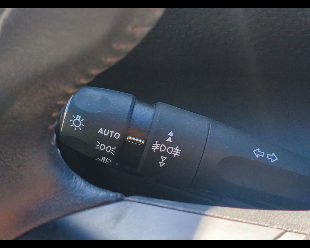 Foto CITROEN E-C4 Feel Pack