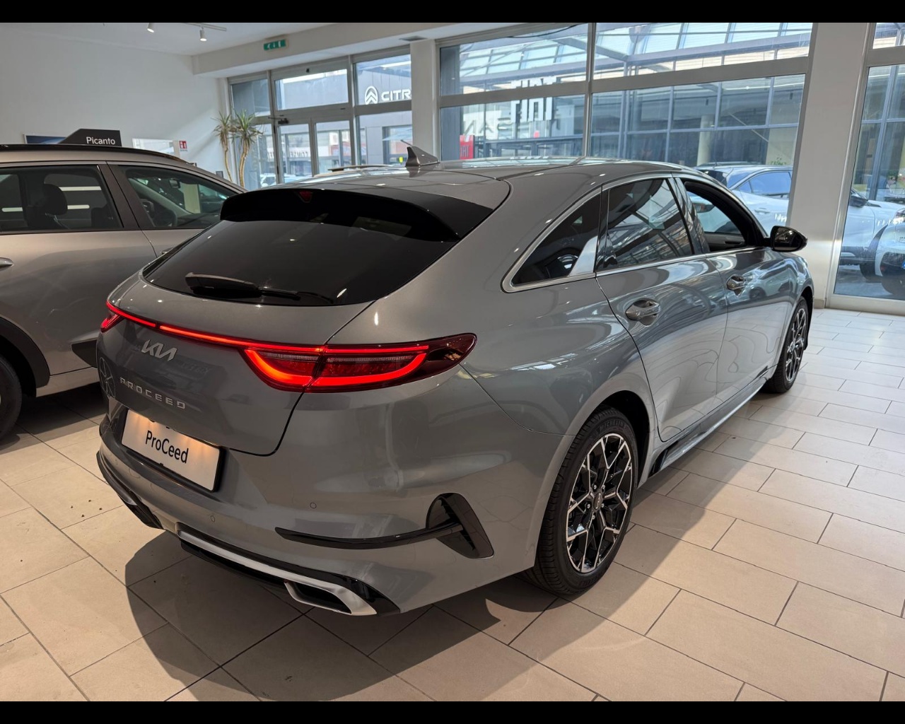 Foto KIA PROCEED MY25 1.5 TGDI MH DCT GT-LINE
