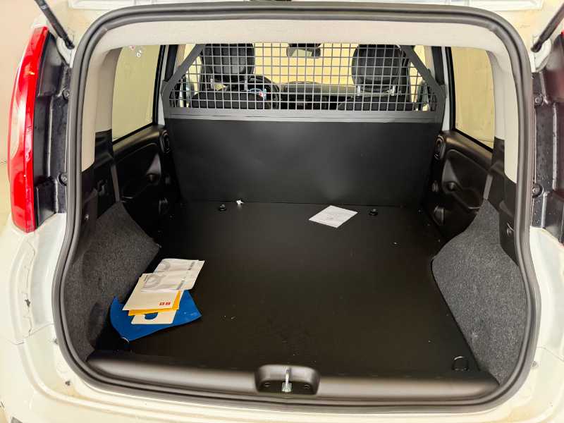 Pandina Van Serie 0 Pandina Van Pop 1.0 Hybrid 65cv S&s -  2 Posti