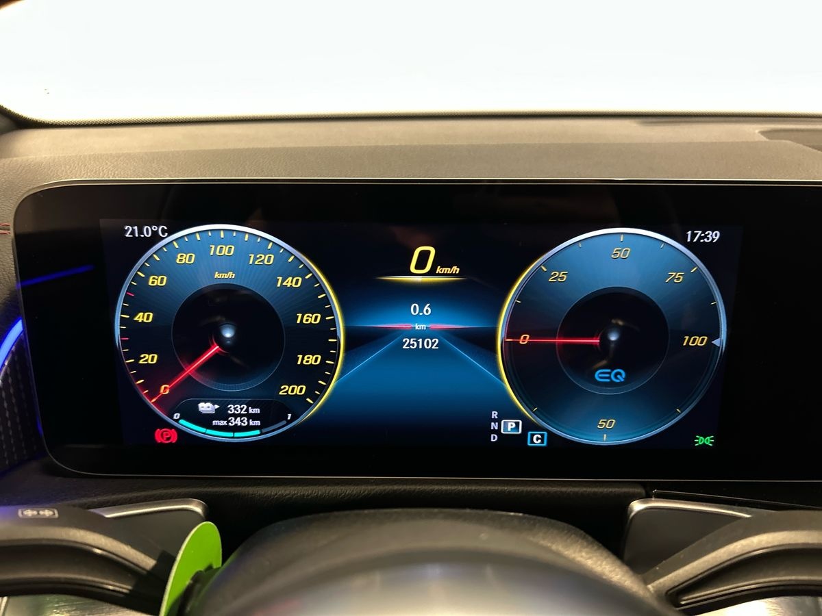 Mercedes EQB EQB 250 PREMIUM - 13