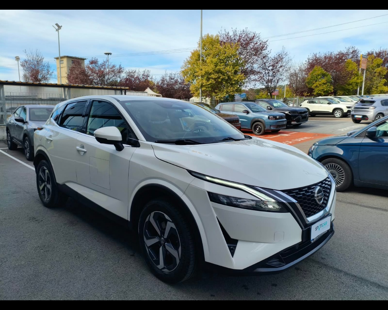 Foto NISSAN Qashqai 1.3 mhev N-Connecta 2wd 140cv (leggere la descrizione!)
