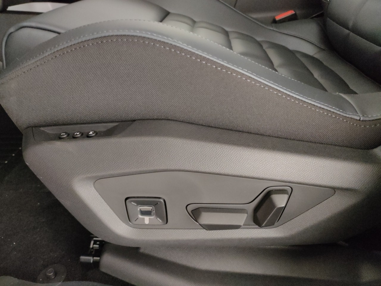 Citroen C5 Aircross Nuovo Ibrido benzina C5 Aircross Carpi