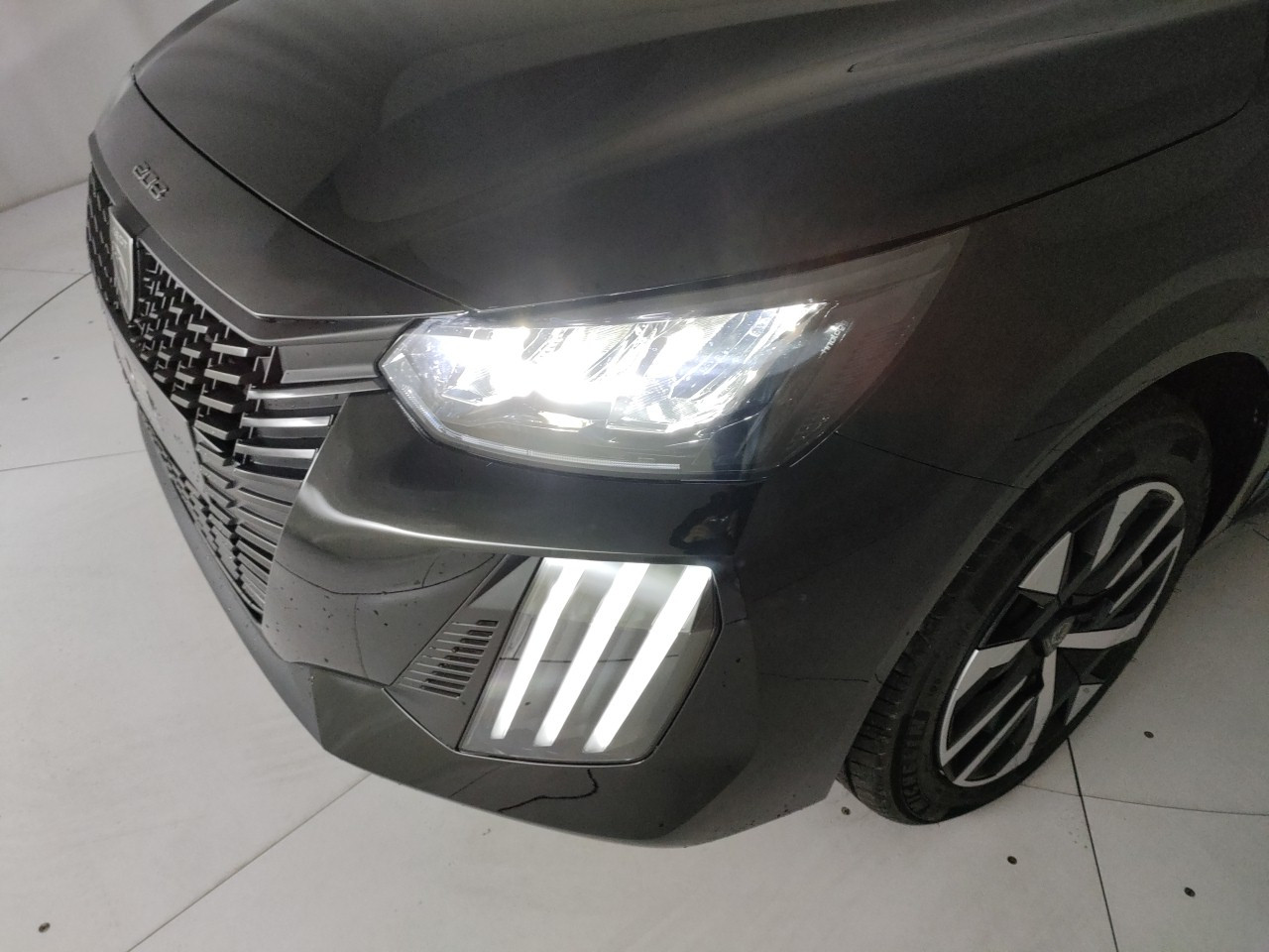 Peugeot 208 Nuovo elettrico 208 Porto Mantovano