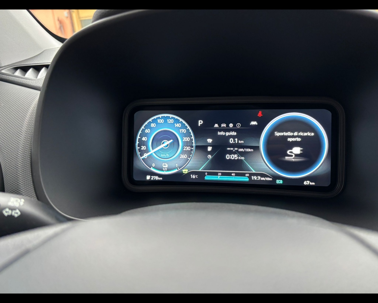 HYUNDAI KONA EV FL 39KWH XLINE Elettrica km0 - 29