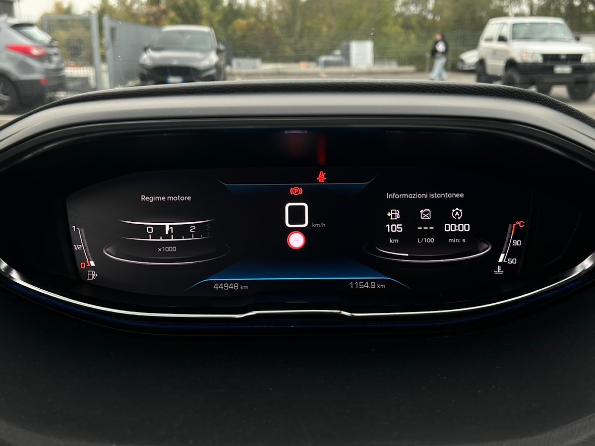 PEUGEOT 3008 3008 1.5 bluehdi Active s&s 130cv Diesel Usato - 8