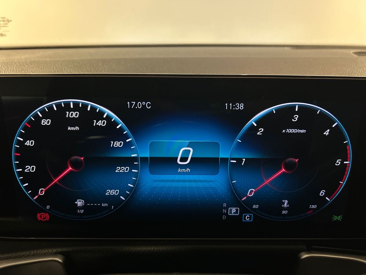 Mercedes GLB GLB 200 D Sport Plus 4Matic 8G-DCT - 13