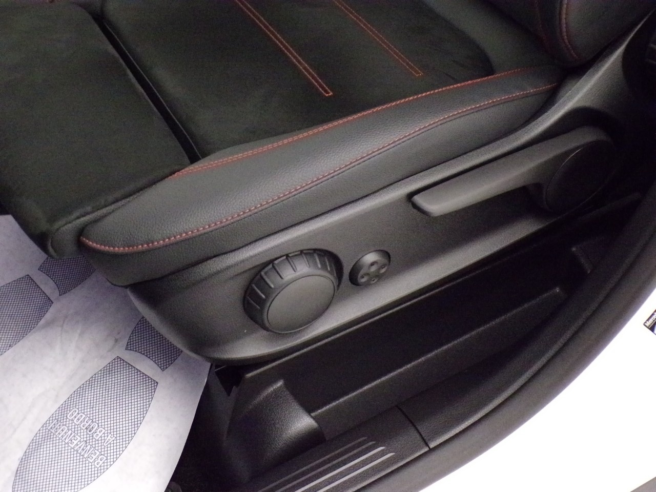 Mercedes  GLA 180 AMG Line Advanced Plus 7G-DCT - 15