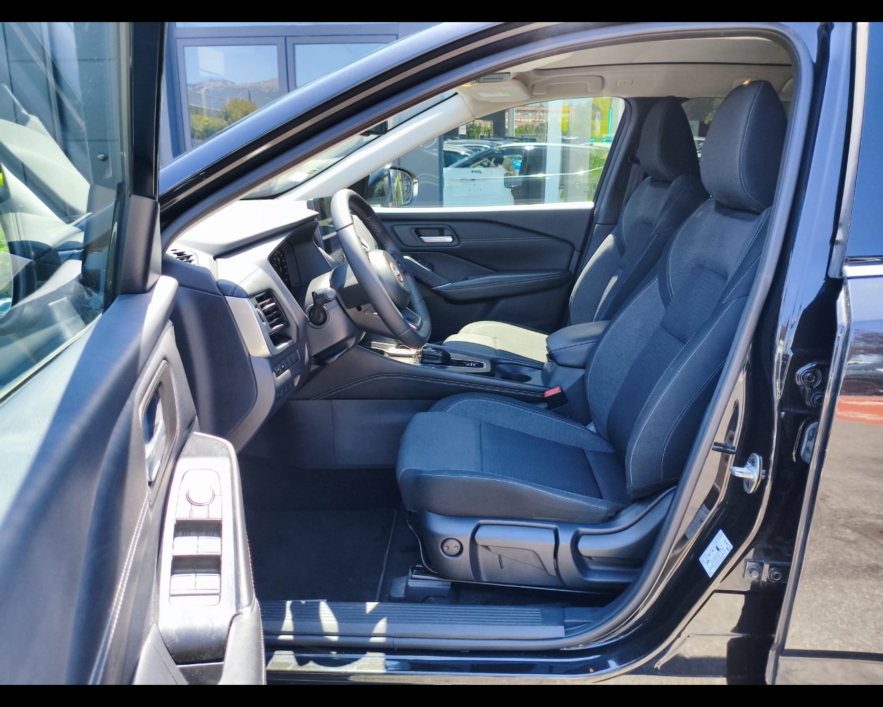 Foto NISSAN Qashqai 1.5 e-power N-Connecta 2wd