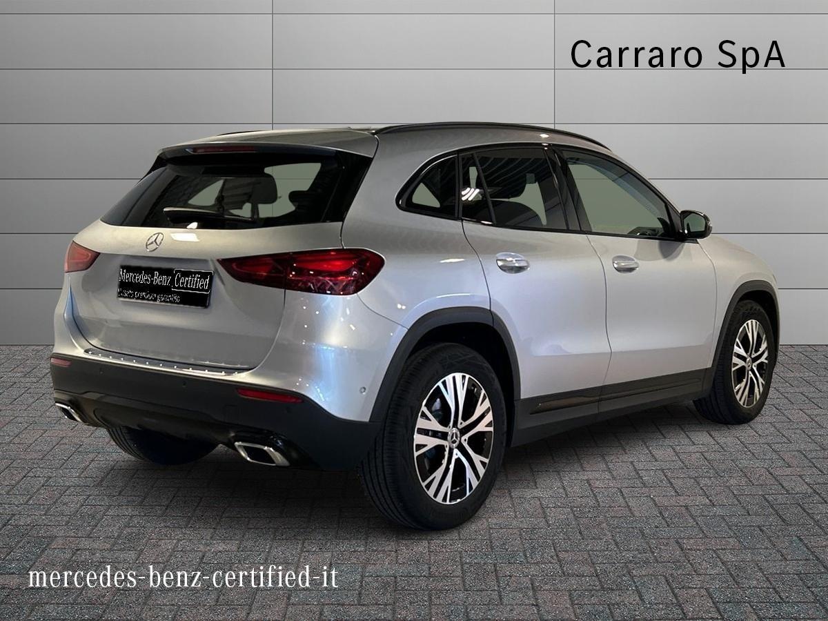 Mercedes  GLA 180 Progressive Advanced 7G-DCT - 2