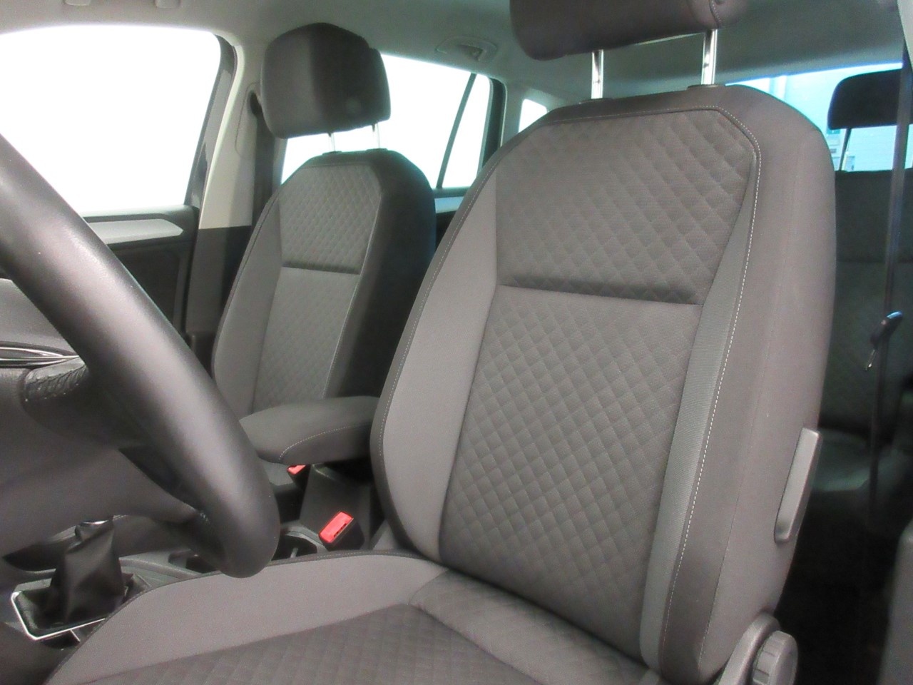 Volkswagen Tiguan Tiguan 1.6 TDI SCR BlueMotion 115cv Sport - 12