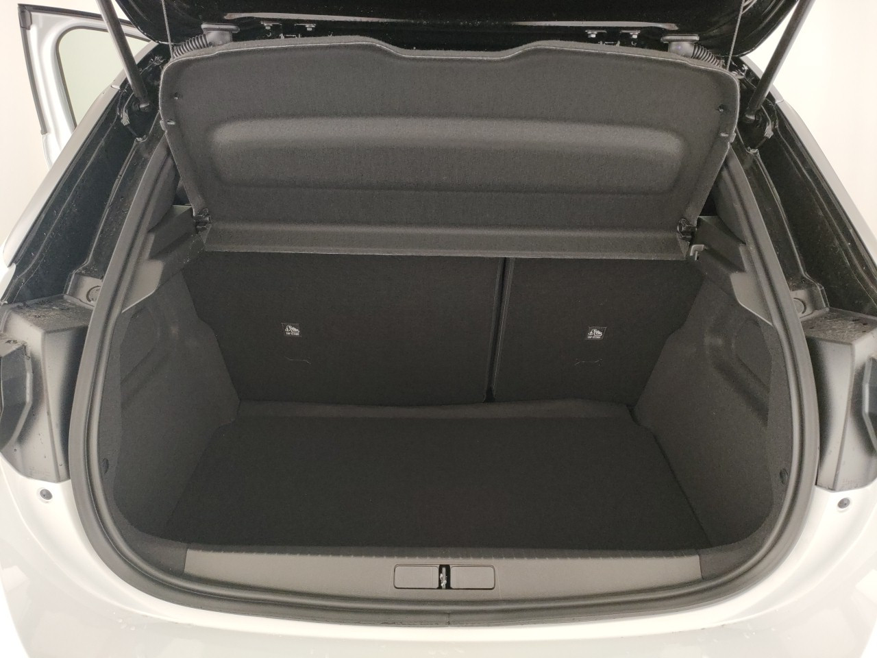 Opel Corsa Nuovo Ibrido benzina Corsa Porto Mantovano