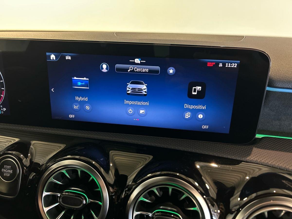 Mercedes  Classe A 250 e Plug-In-Hybrid Advanced Plus AMG Line Speedshift DCT AMG 8G - 12
