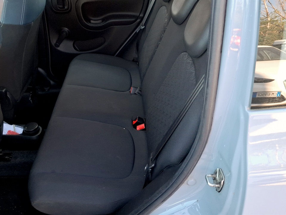 FIAT Panda 1.0 firefly hybrid Cross s&s 70cv 5p.ti Ibrida usato - 17