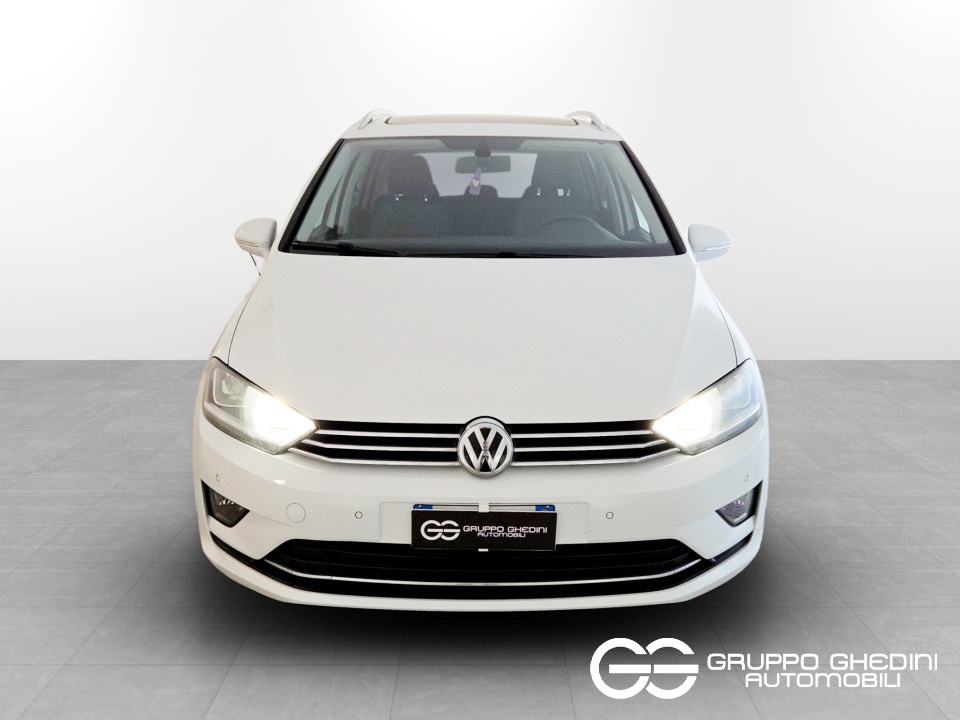 VOLKSWAGEN Golf Sportsvan 1.6 tdi Comfortline 110cv Diesel usato - 3