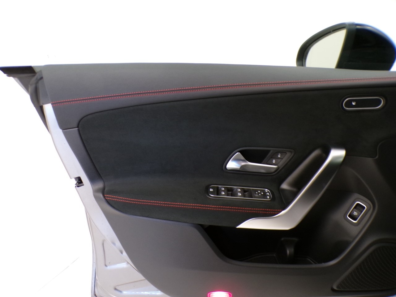 Mercedes Cla Shooting Brake CLA Shooting Brake 180 d Automatic AMG Line ADVANCED PLUS - 11