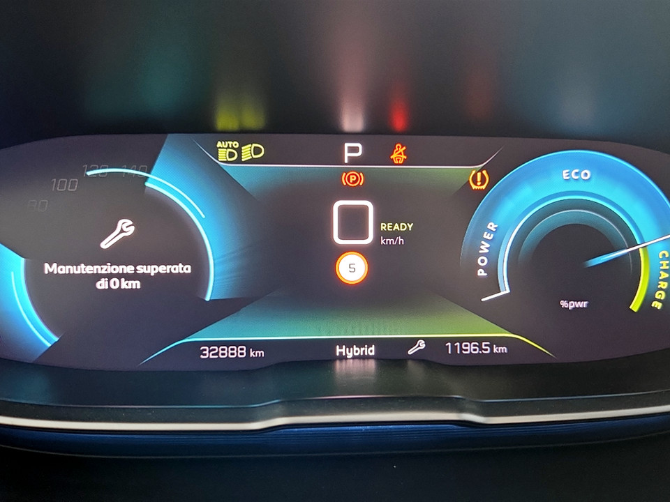 PEUGEOT 3008 1.6 hybrid phev Allure Pack 225cv e-eat8 Ibrida usato - 8