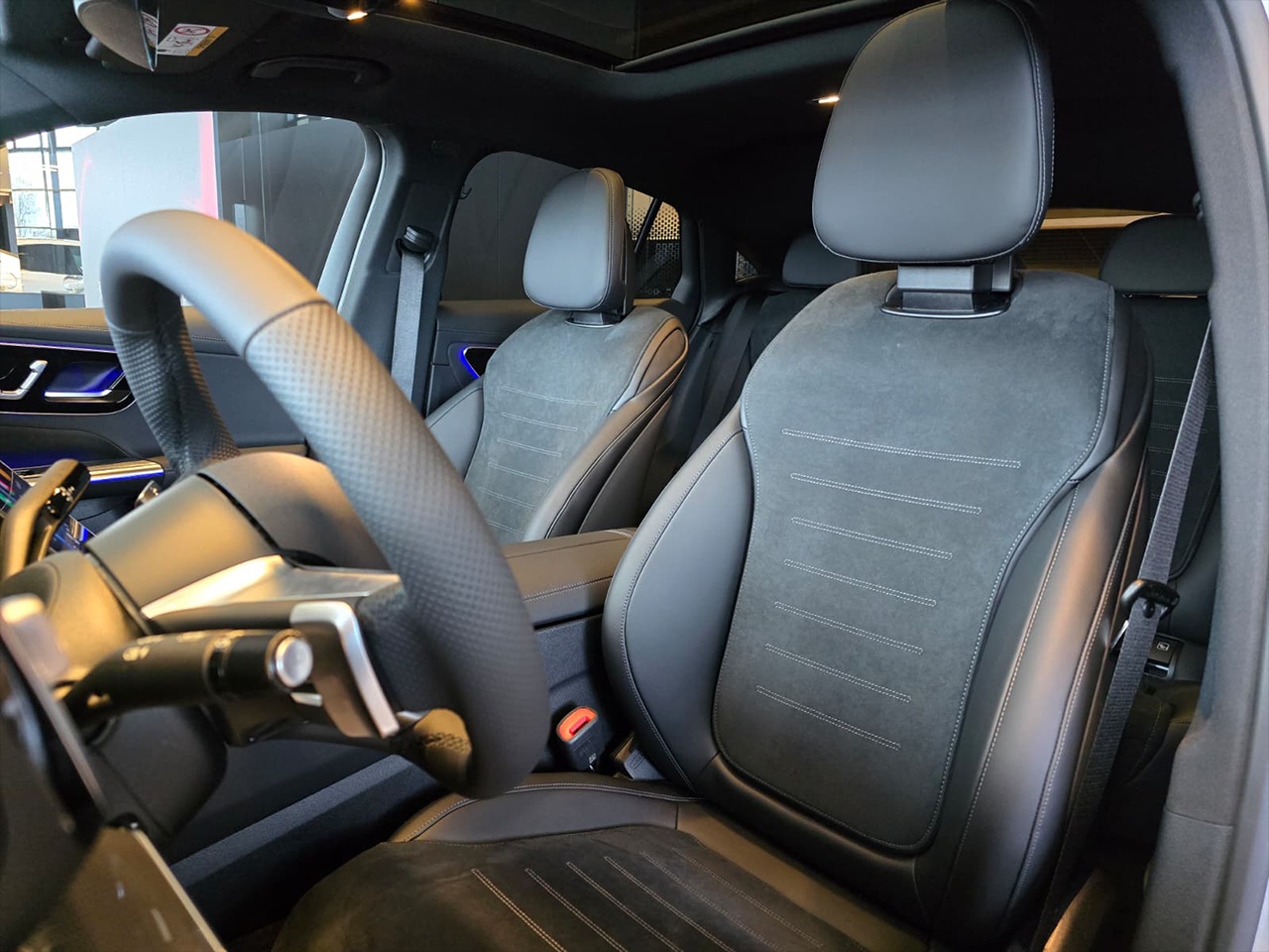 Mercedes GLC Coupé GLC 300 de 4Matic Plug-in hybrid Coupe AMG Line PREMIUM TECH - 6