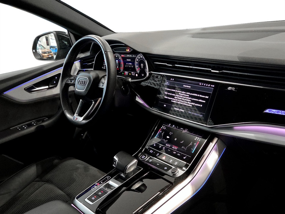 AUDI Q8 50 3.0 tdi mhev quattro tiptronic Ibrida usato - 12