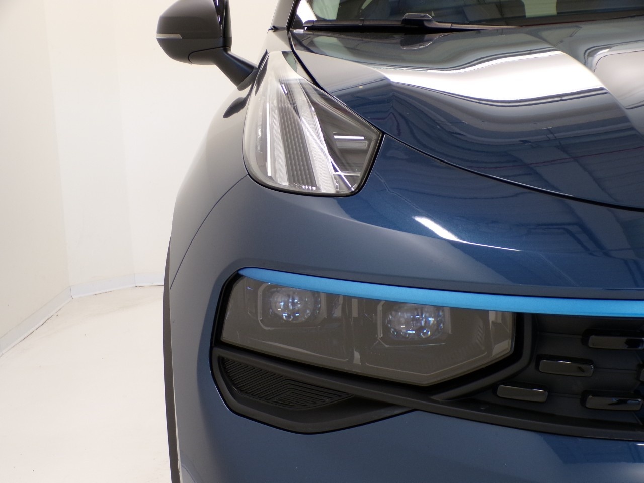 Lynk&co 01 01 1.5 TD phev DCTH - 5