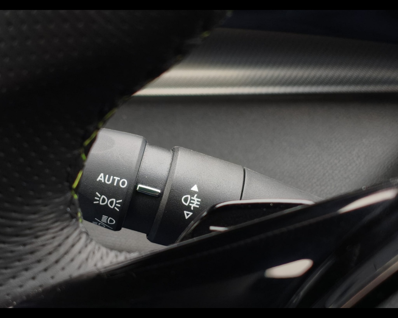 Foto PEUGEOT 308 SW 1.5 bluehdi GT s&s 130cv eat8 N1