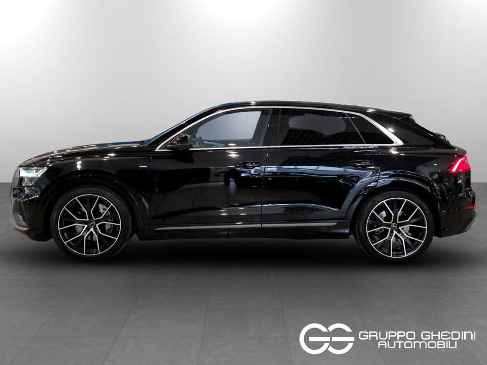 AUDI Q8 50 3.0 tdi mhev quattro tiptronic Ibrida usato - 1