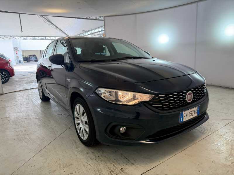 Tipo Ii - Tipo 5p 1.4 Easy 95cv My17