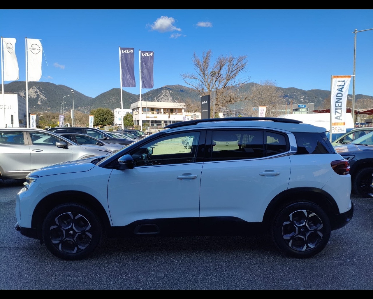 Foto CITROEN C5 Aircross 1.5 bluehdi Shine s&s 130cv eat8