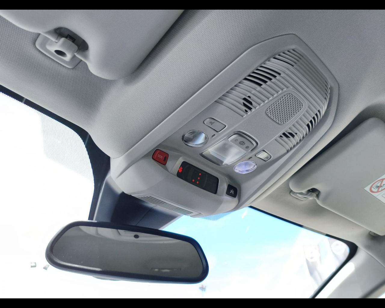 Foto CITROEN C5 Aircross 1.2 puretech Shine s&s 130cv eat8