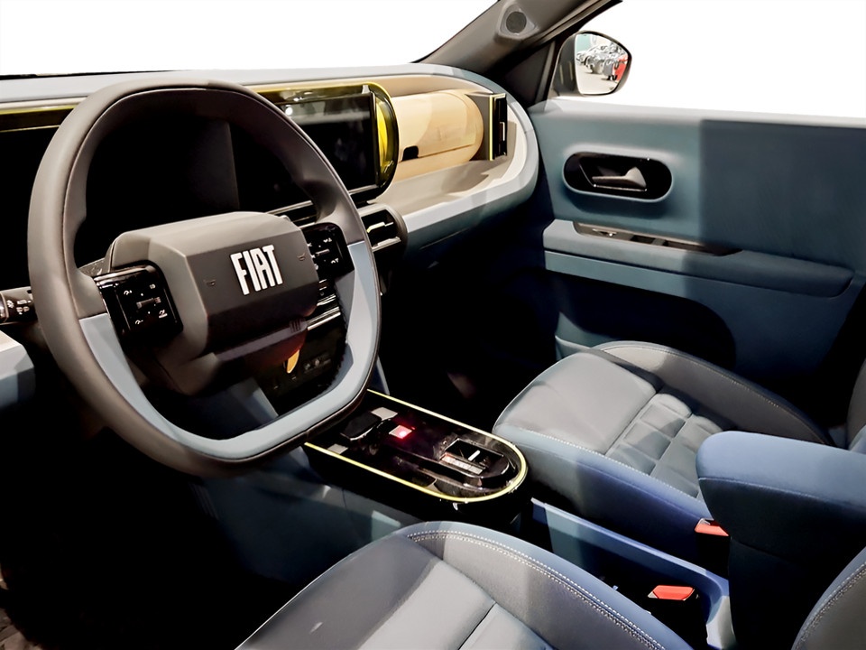 FIAT Grande Panda Hybrid La Prima 1.2 Hybrid 110cv Ibrida usato - 5