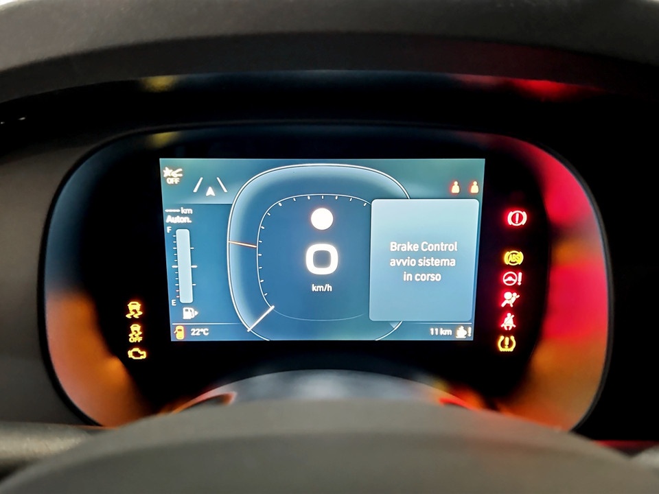 FIAT Panda Pandina 1.0 firefly hybrid Icon s&s 70cv Ibrida usato - 8