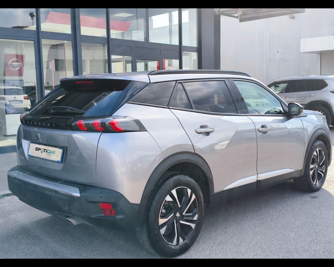 Foto PEUGEOT 2008 1.5 bluehdi Allure s&s 110cv