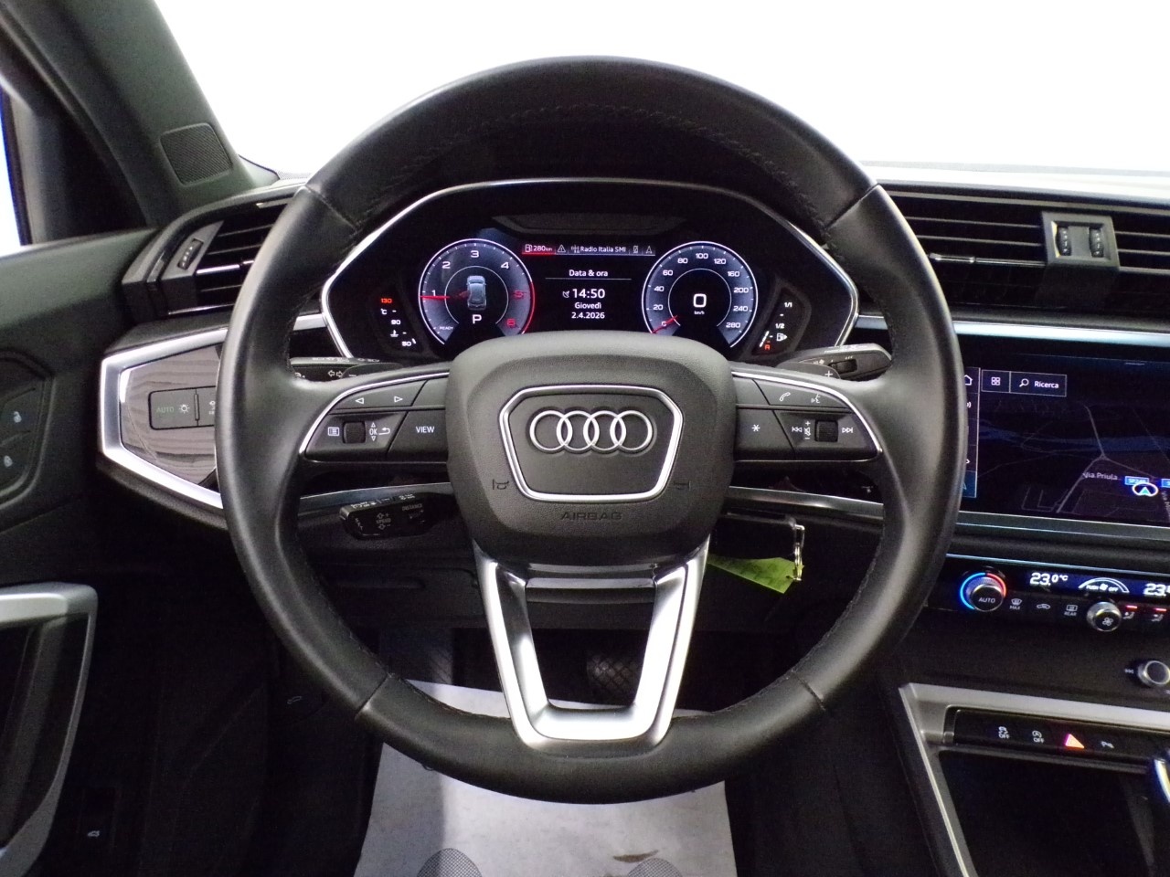 Audi Q3 Q3 35 2.0 TDI Business S tronic - 17