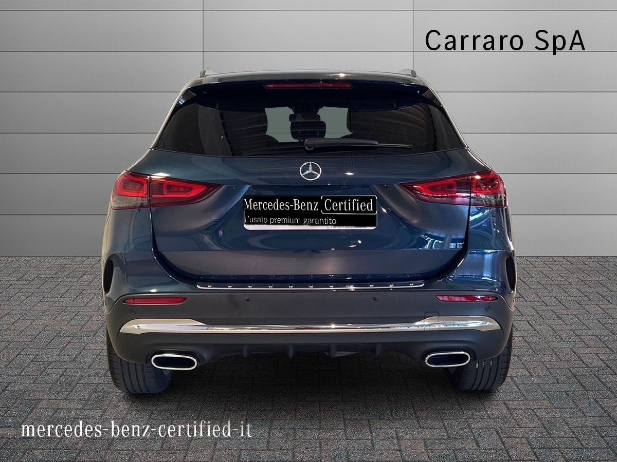 Mercedes GLA GLA 200 D Premium 8G-DCT - 4