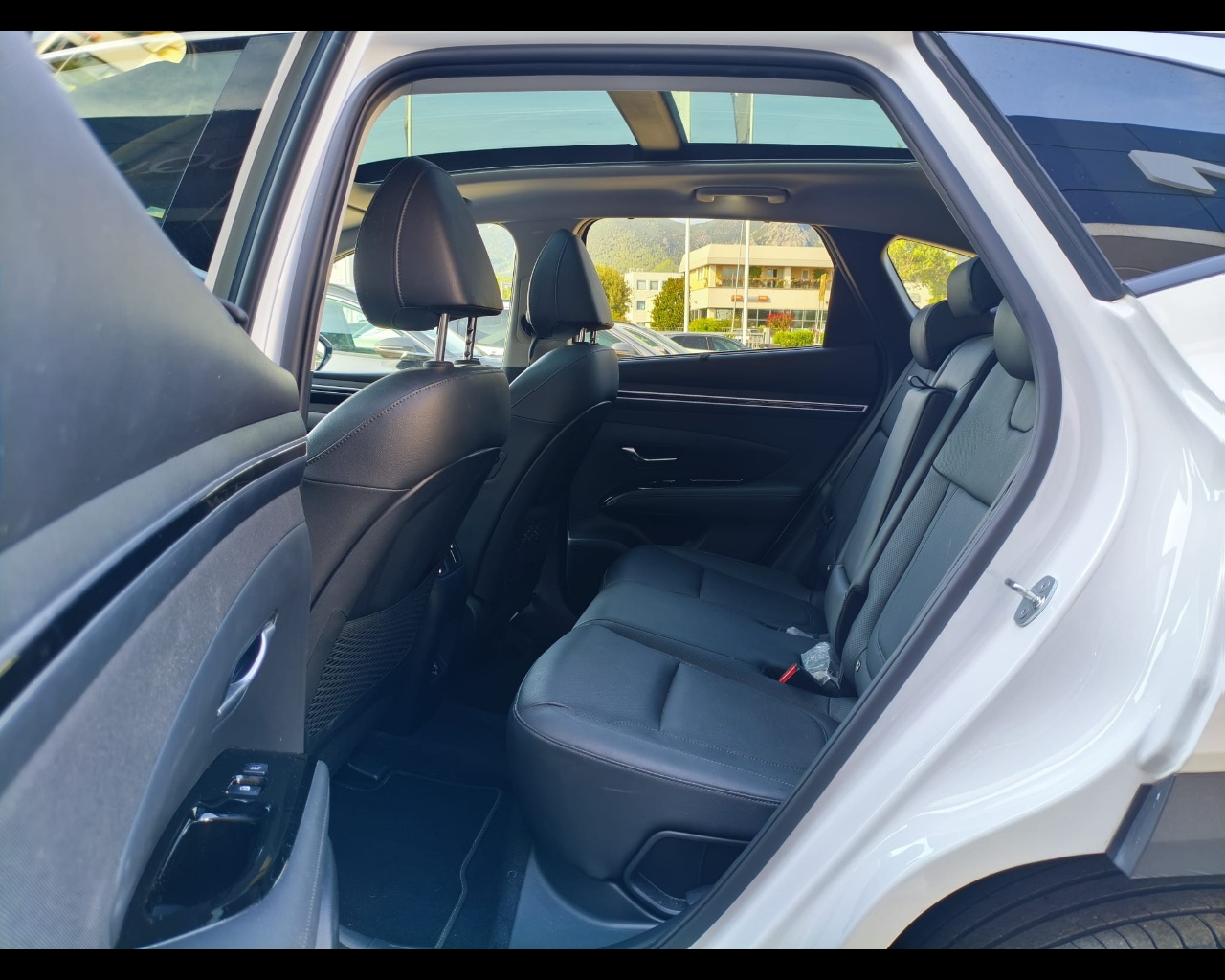 Foto HYUNDAI Tucson 1.6 phev Exellence Lounge Pack 4wd 265cv auto
