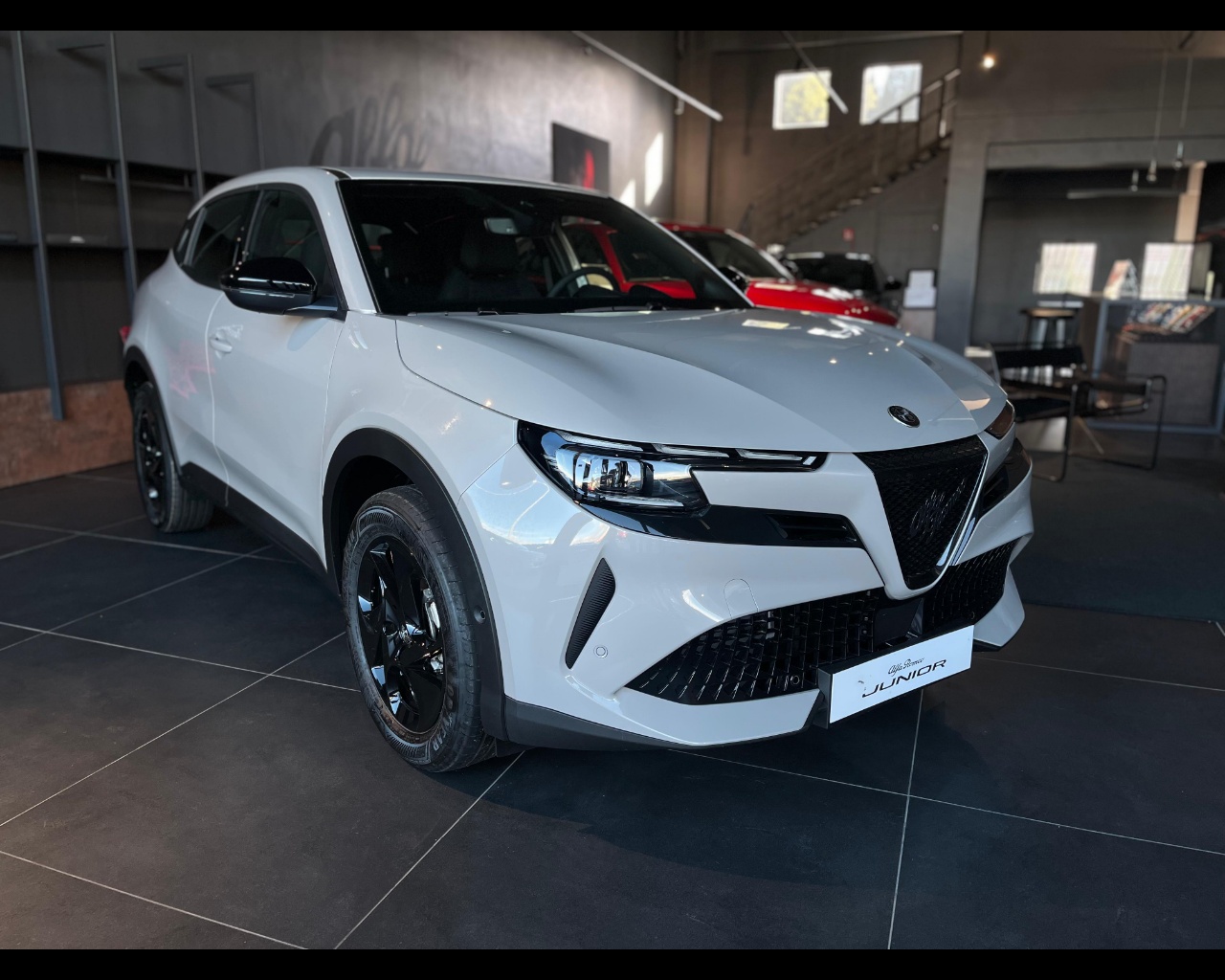 Foto ALFA ROMEO Junior Ibrida Ibrida 1.2 136cvHybrid Edct6