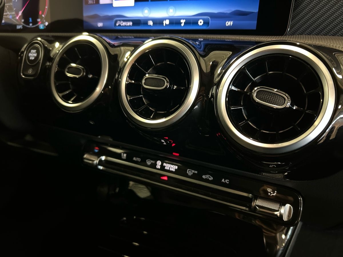 Mercedes Classe A 180 D Advanced Progressive 8G-DCT - 14