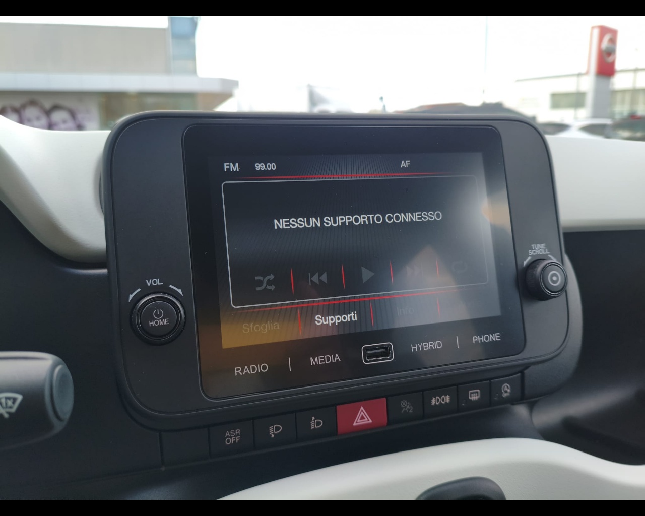 Foto FIAT Pandina Cross 1.0 firefly hybrid s&s 70cv