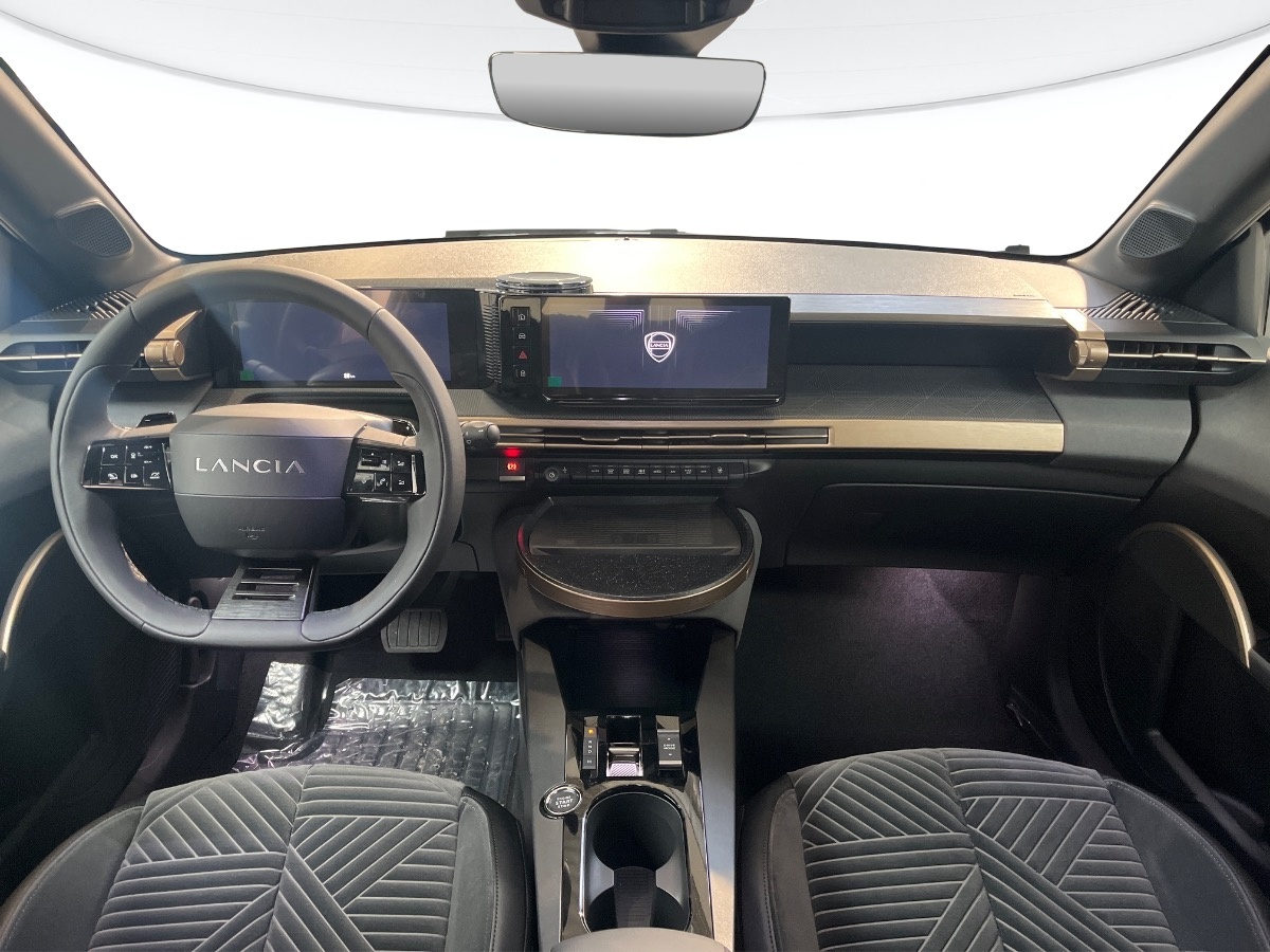 Lancia Ypsilon 2024 Nuovo Ibrido benzina Ypsilon 2024 Rovigo