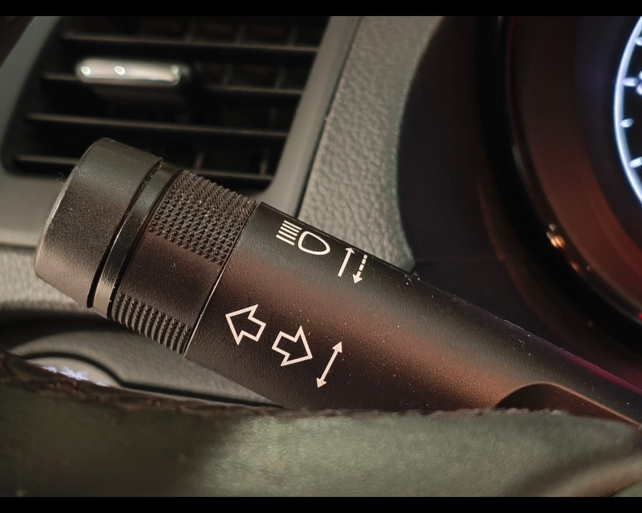 Foto OPEL Insignia Country Tourer 2.0 cdti biturbo 4x4 195cv auto